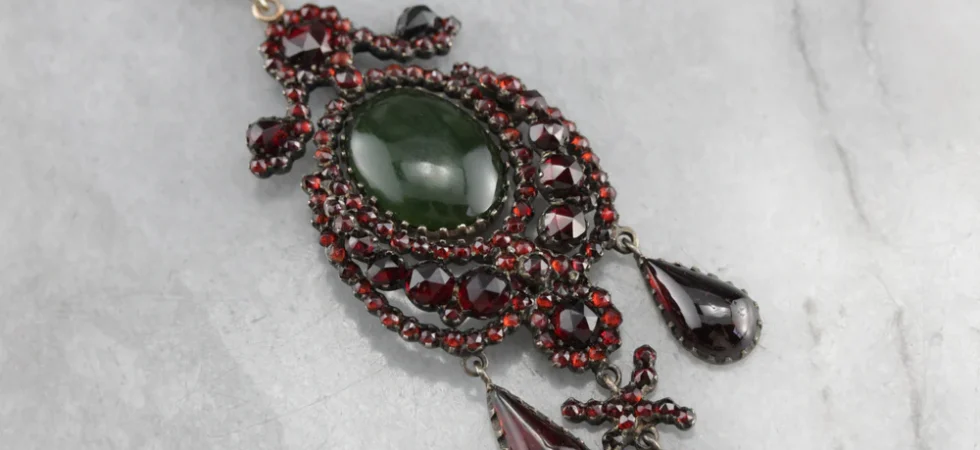ожерелье с богемским гранатом
