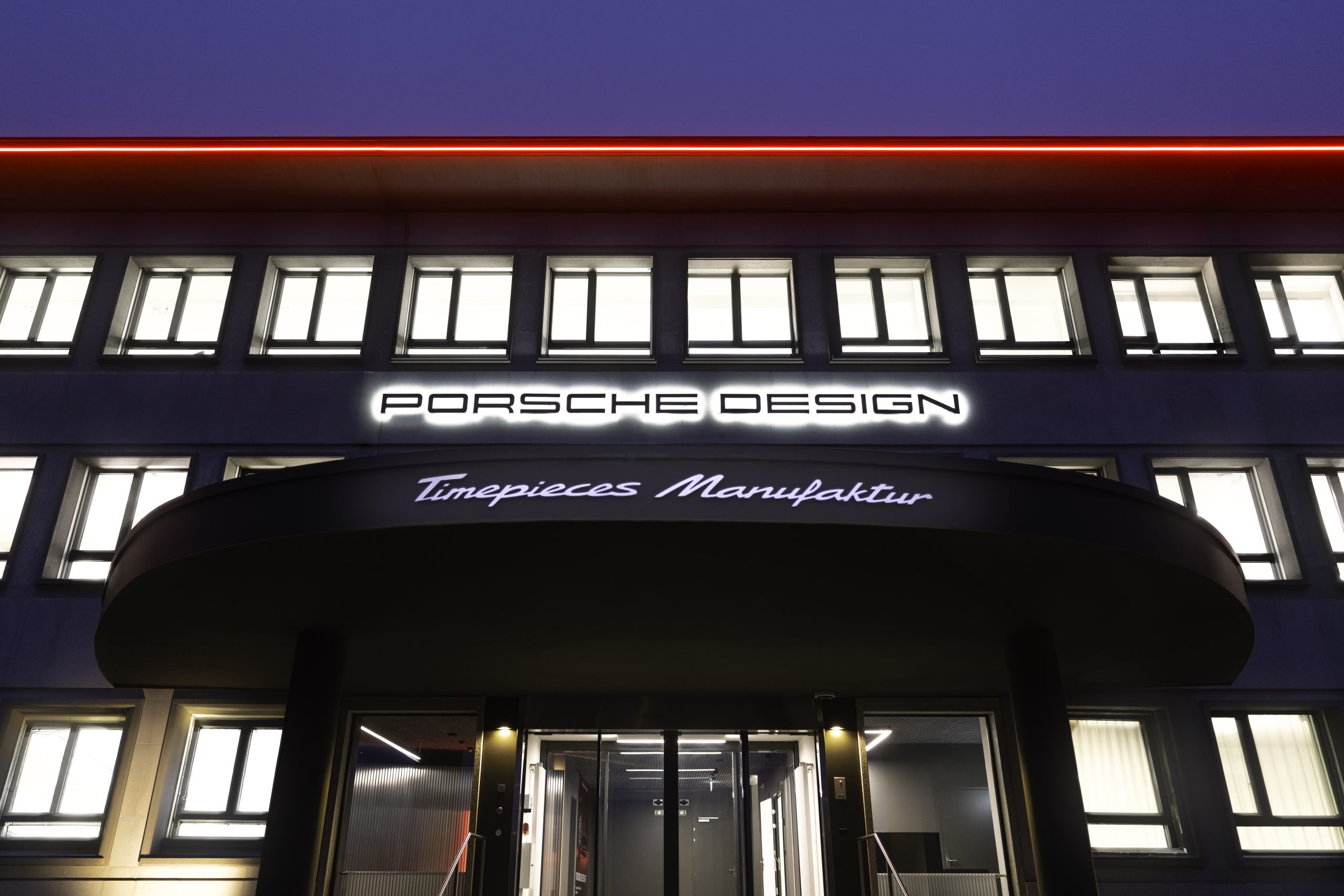 Porsche Design Timepieces Manufactory в Гренхене